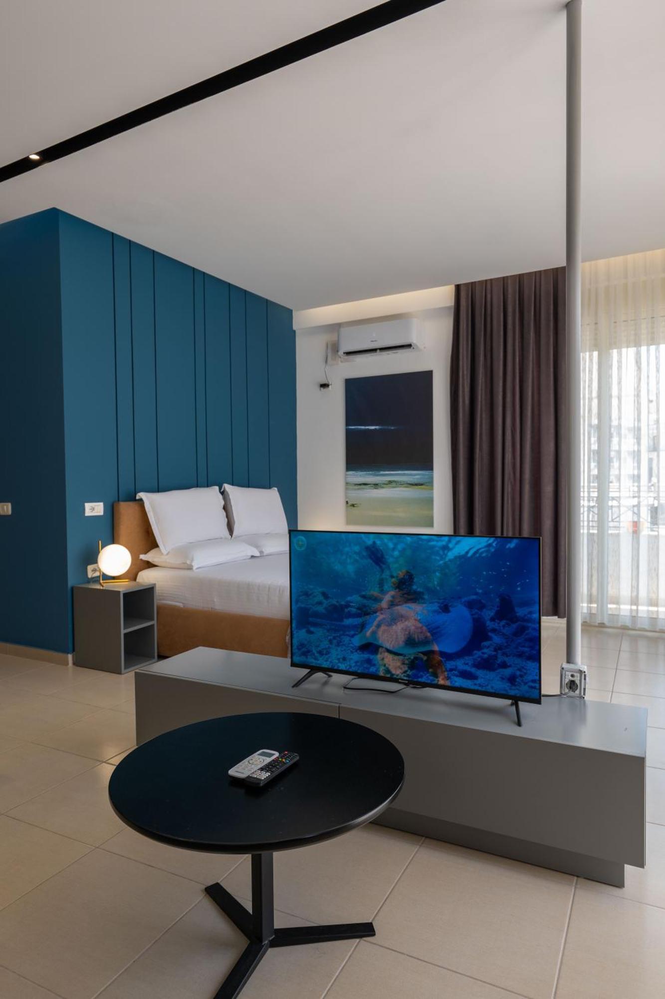 Domi Luxury View In Sarandë
